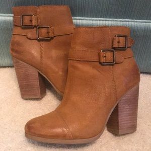 Tan Laureen leather like new booties